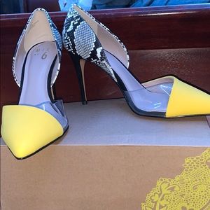 Stylish heels NEVER WORN